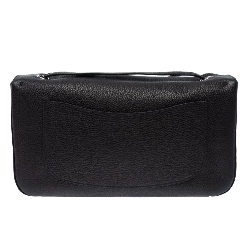CHANEL Shoulder Bag